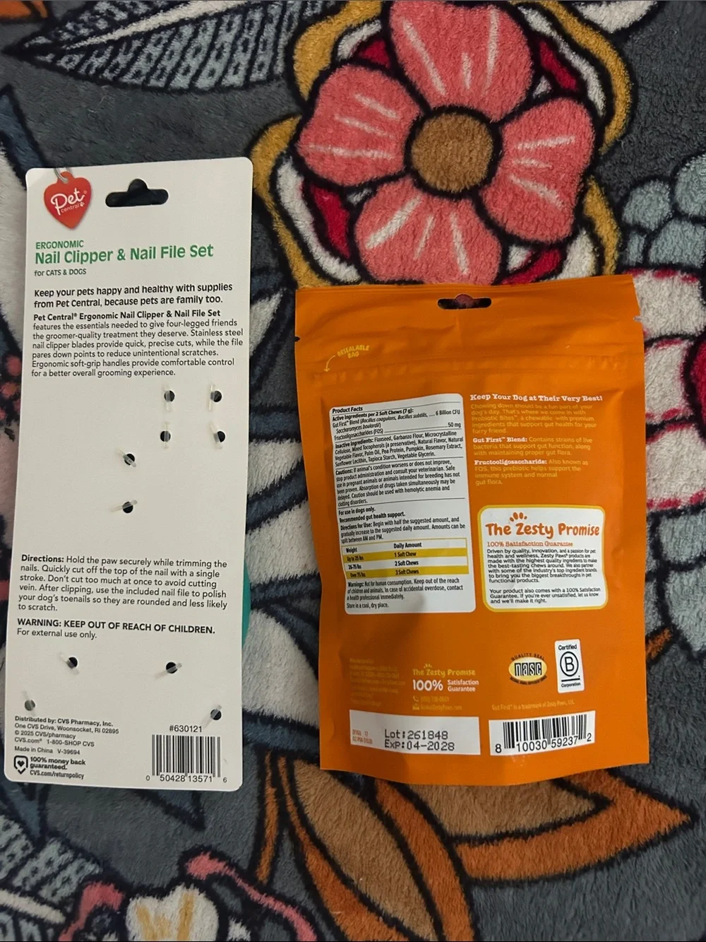 NWT nail clipper and nail file set for cats and dogs. NWT probiotic bites
